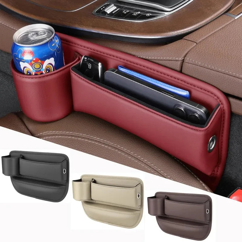 organizador automotivo multifuncional instalado entre bancos com porta copos celular e objetos