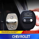 protetor de fechadura de porta automotiva chevrolet em silicone instalado evitando riscos e impacto na lataria