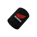 Capa de Reservatório de Freio Moto Honda com Logo 3D – Protetor Anti Vazamento + Chaveiro (Kit 2 Peças)